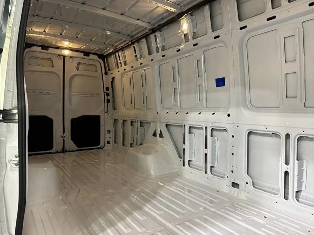 2025 Mercedes-Benz Sprinter Cargo Van High Roof 4-Cyl Diesel HO