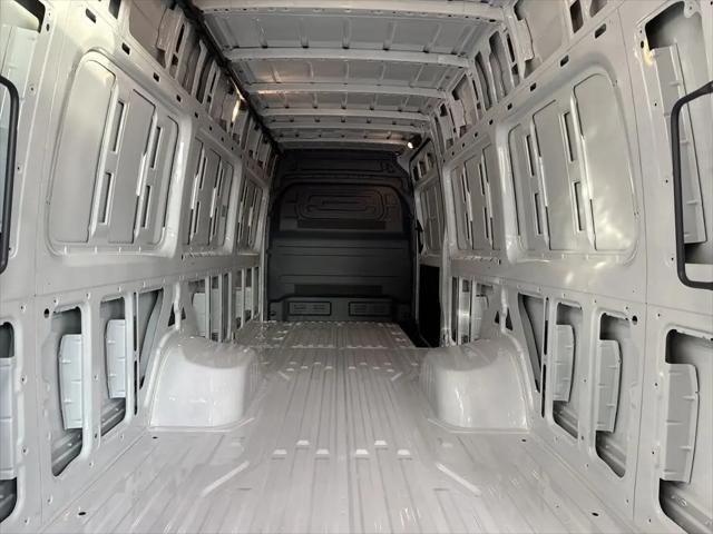 2025 Mercedes-Benz Sprinter Cargo Van High Roof 4-Cyl Diesel HO