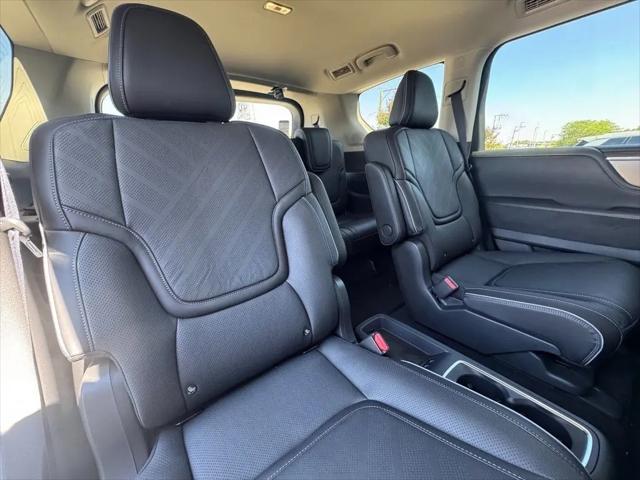 2026 INFINITI QX80 LUXE AWD