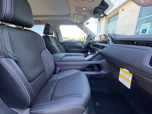 2026 INFINITI QX80 LUXE AWD