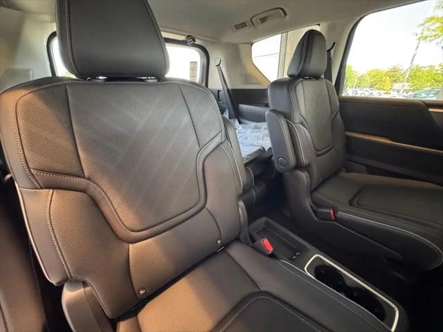 2026 INFINITI QX80 LUXE AWD