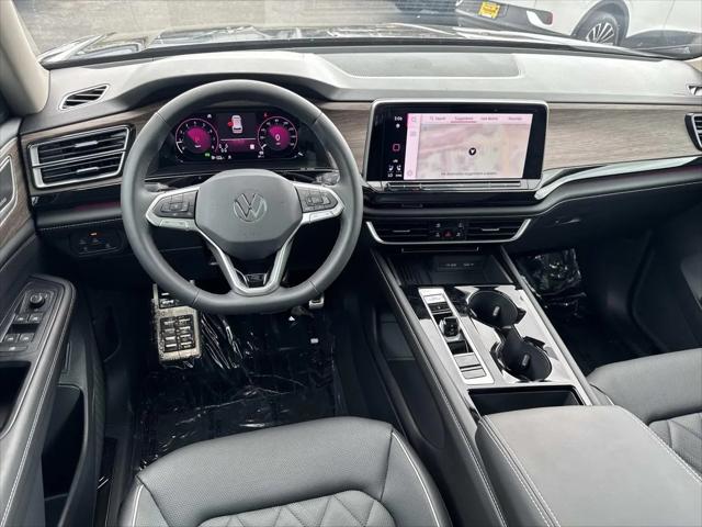 2026 Volkswagen Atlas SEL Premium R-Line