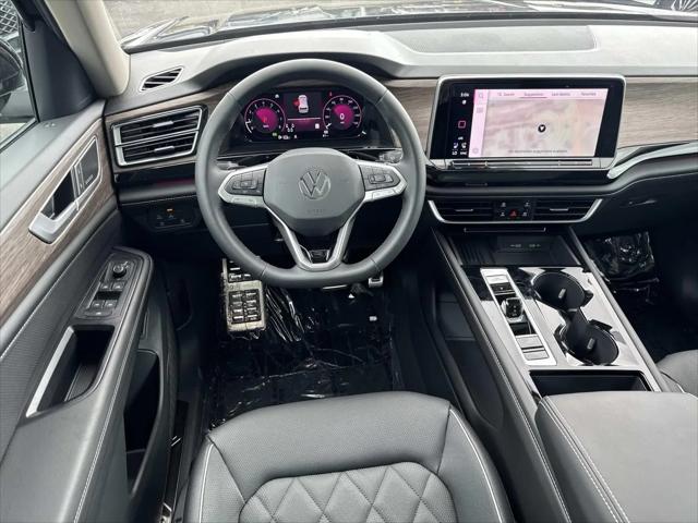 2026 Volkswagen Atlas SEL Premium R-Line