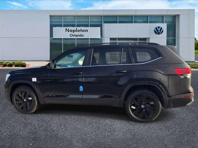 2026 Volkswagen Atlas SE with Technology