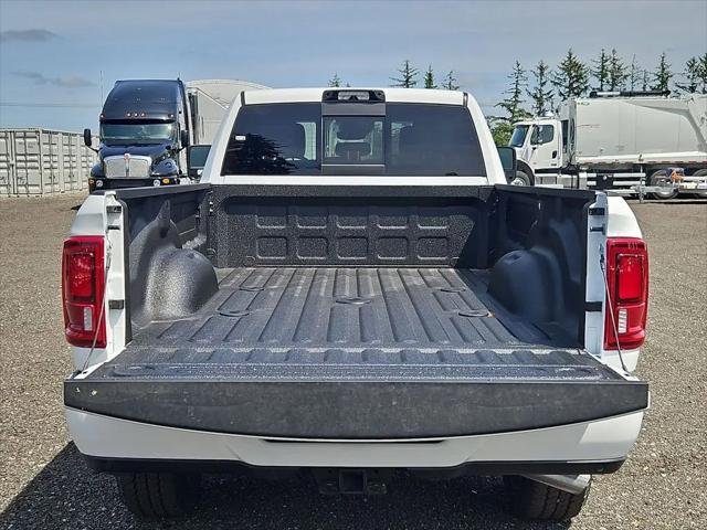 2026 Ram 3500 Laramie Crew Cab 4x4 8' Box