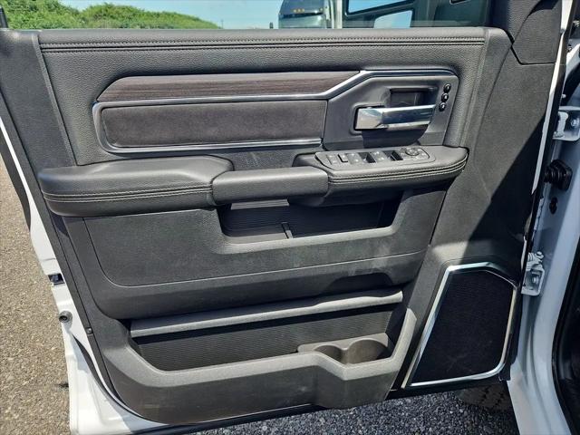 2026 Ram 3500 Laramie Crew Cab 4x4 8' Box