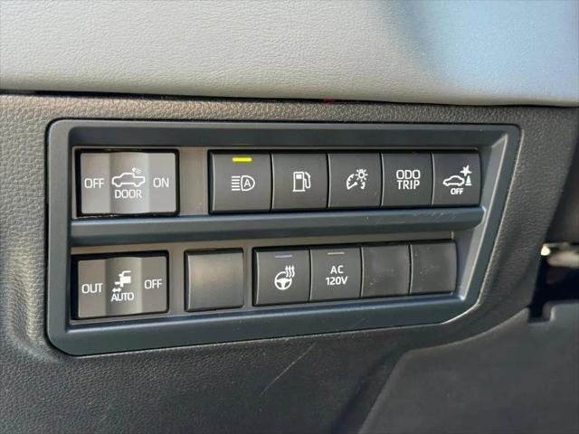 2026 Toyota Tundra Capstone CrewMax 6.4' Bed