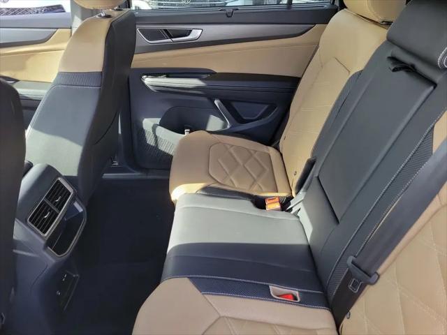 2026 Volkswagen Atlas Cross Sport SE with Technology