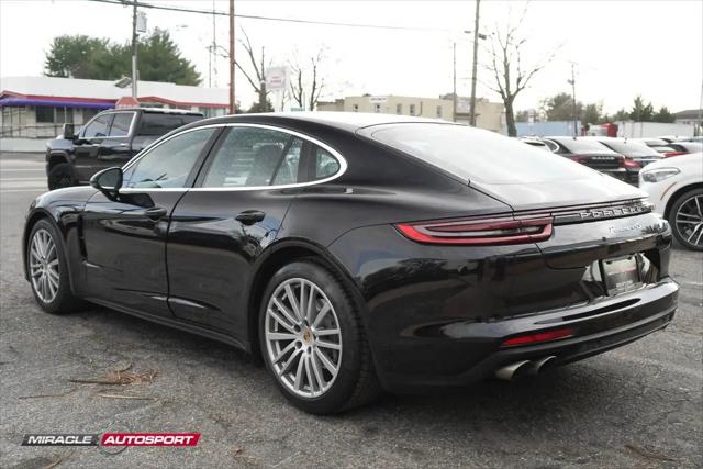 2017 Porsche Panamera 4S