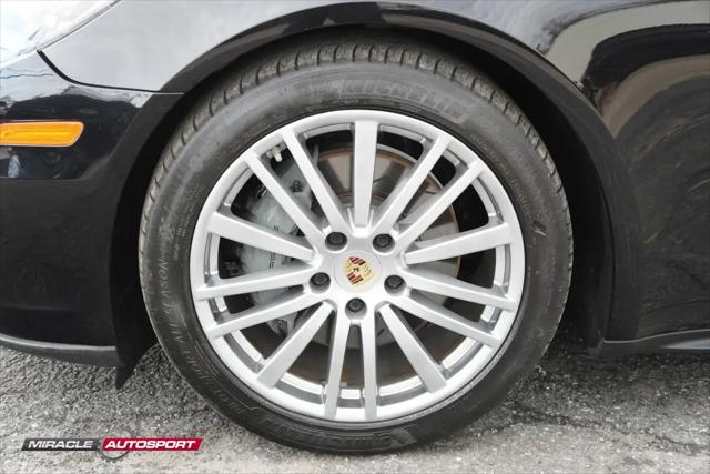 2017 Porsche Panamera 4S