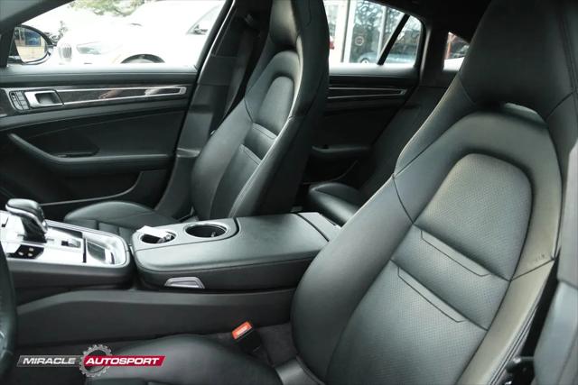2017 Porsche Panamera 4S