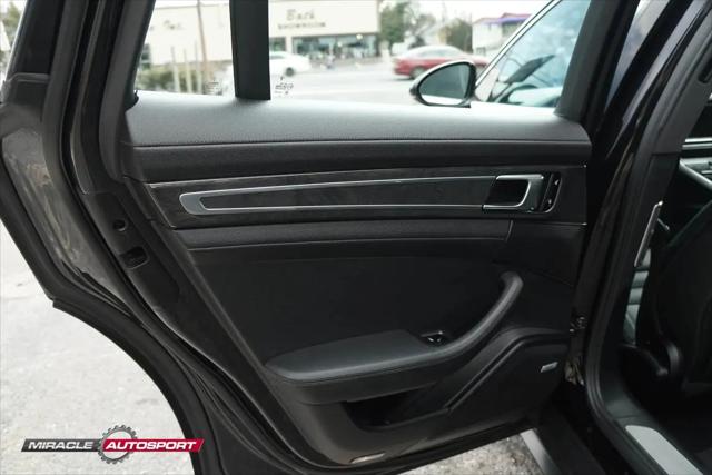 2017 Porsche Panamera 4S
