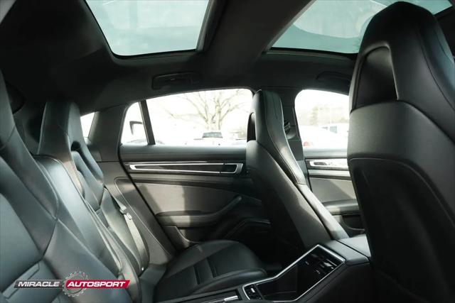 2017 Porsche Panamera 4S