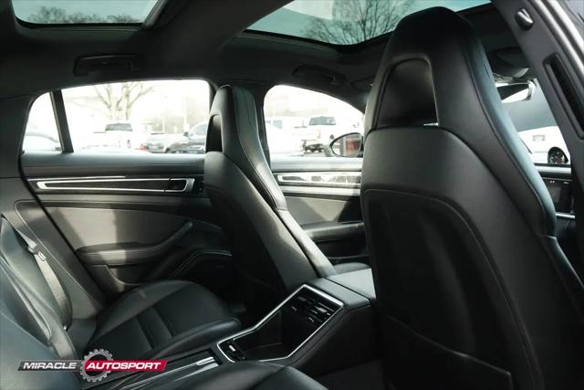2017 Porsche Panamera 4S