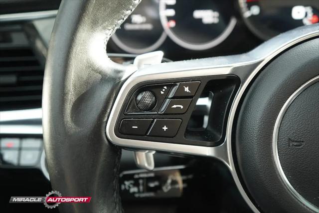 2017 Porsche Panamera 4S