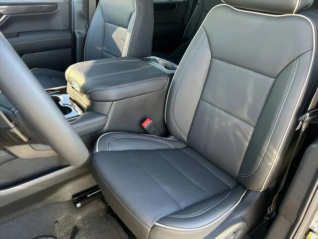 2026 GMC Yukon XL 4WD Elevation