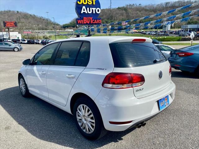 2013 Volkswagen Golf 2.5L 4-Door