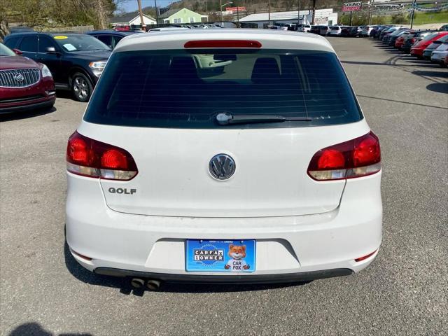 2013 Volkswagen Golf 2.5L 4-Door
