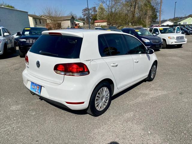 2013 Volkswagen Golf 2.5L 4-Door