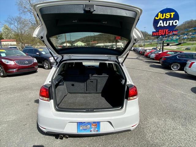 2013 Volkswagen Golf 2.5L 4-Door