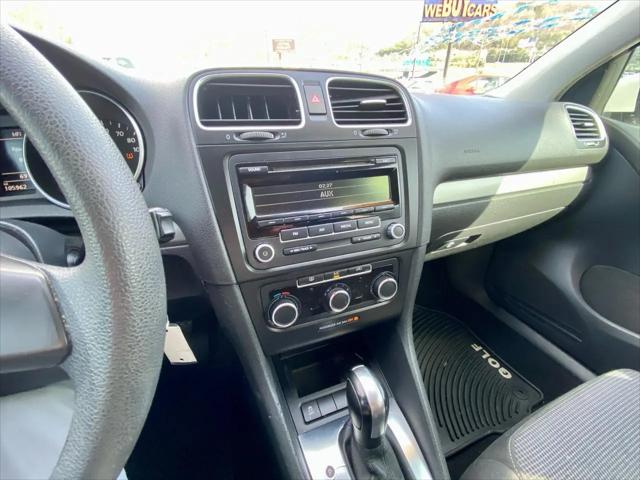 2013 Volkswagen Golf 2.5L 4-Door