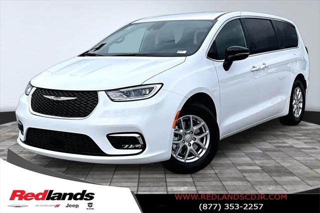 2026 Chrysler Pacifica Select for sale in Redlands, CA