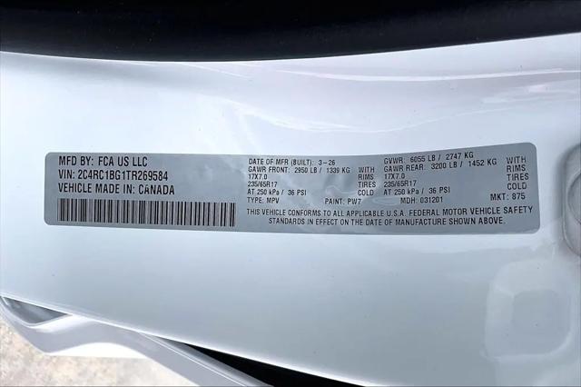 2026 Chrysler Pacifica Select