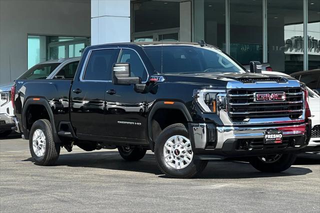 2026 GMC Sierra 2500HD Crew Cab, Standard Bed, SLE, 4WD