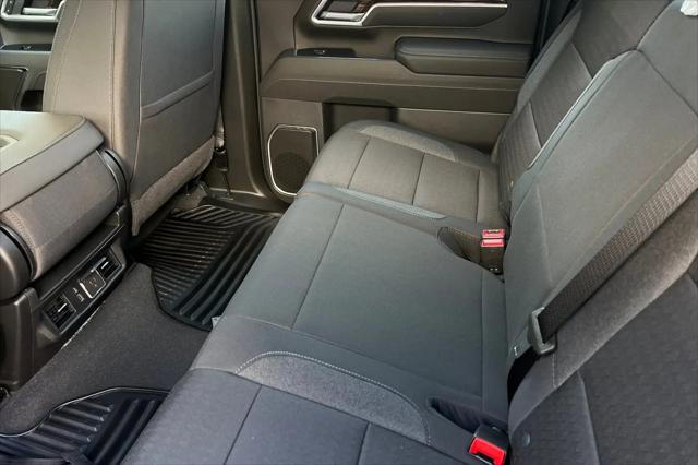 2026 GMC Sierra 2500HD Crew Cab, Standard Bed, SLE, 4WD