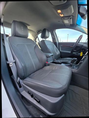 2010 Lincoln MKZ FWD