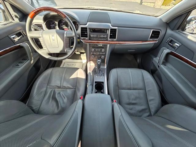 2010 Lincoln MKZ FWD