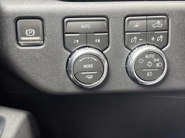 2026 GMC Sierra 1500 Crew Cab, Short Bed, SLT, 4WD