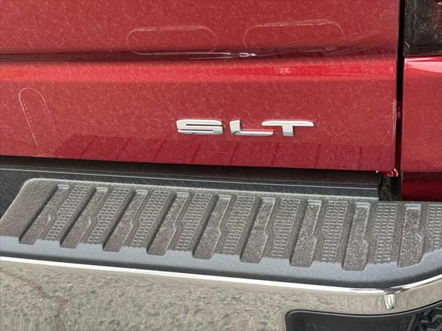 2026 GMC Sierra 1500 Crew Cab, Short Bed, SLT, 4WD