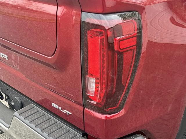 2026 GMC Sierra 1500 Crew Cab, Short Bed, SLT, 4WD