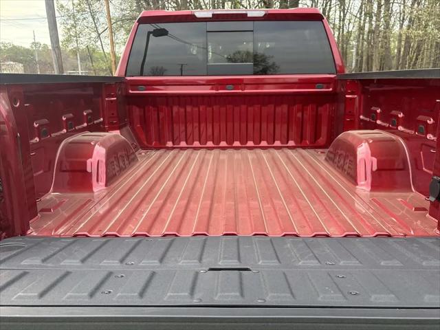 2026 GMC Sierra 1500 Crew Cab, Short Bed, SLT, 4WD