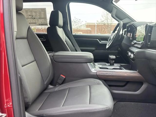 2026 GMC Sierra 1500 Crew Cab, Short Bed, SLT, 4WD