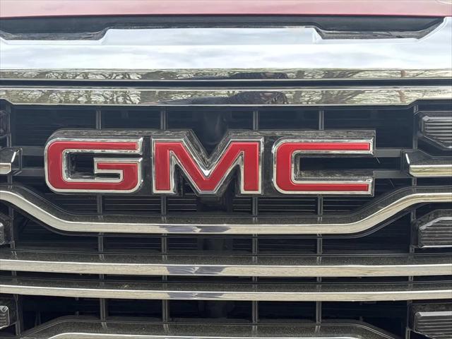 2026 GMC Sierra 1500 Crew Cab, Short Bed, SLT, 4WD