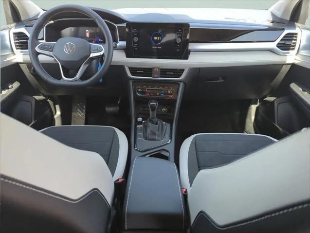 2026 Volkswagen Taos SE