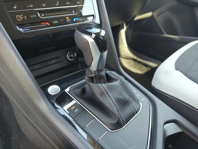 2026 Volkswagen Taos SE