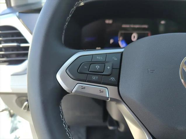 2026 Volkswagen Taos SE