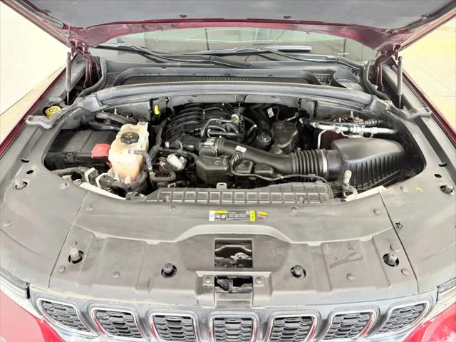 2024 Jeep Grand Cherokee Laredo 4x4