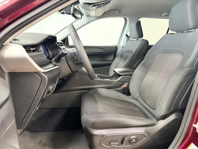 2024 Jeep Grand Cherokee Laredo 4x4