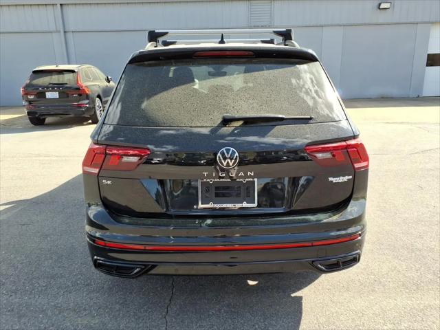 2024 Volkswagen Tiguan 2.0T SE R-Line Black