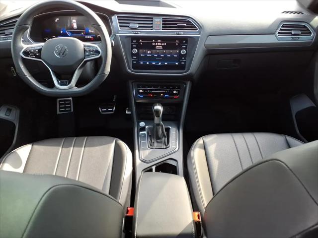 2024 Volkswagen Tiguan 2.0T SE R-Line Black