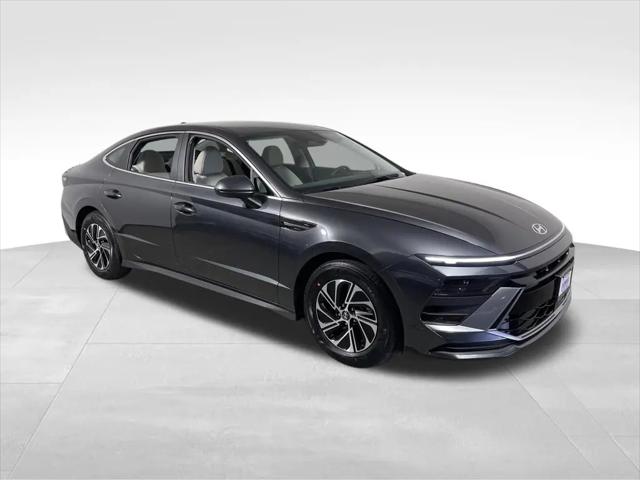 2026 Hyundai Sonata Hybrid Blue
