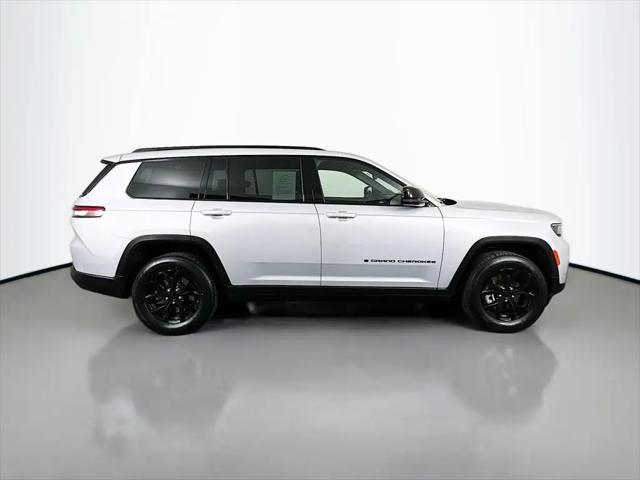 2024 Jeep Grand Cherokee L Altitude 4x4
