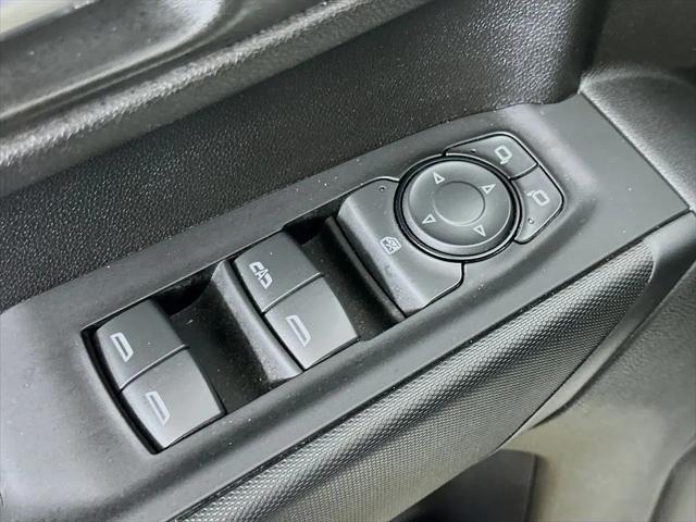 2026 GMC Sierra 1500 Crew Cab, Short Bed, Pro, 4WD