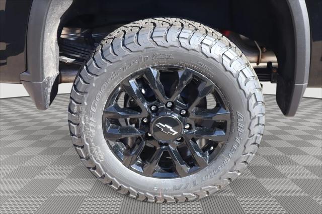 2026 Chevrolet Silverado 2500HD Crew Cab, Standard Bed, High Country, 4WD