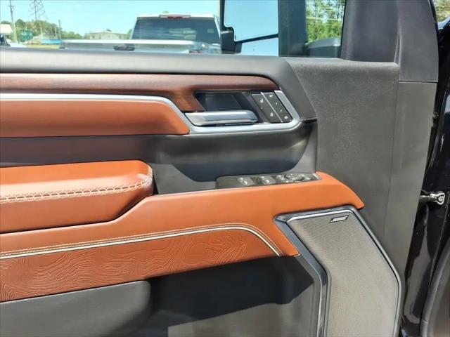 2026 GMC Sierra 2500HD Crew Cab, Standard Bed, Denali Ultimate, 4WD
