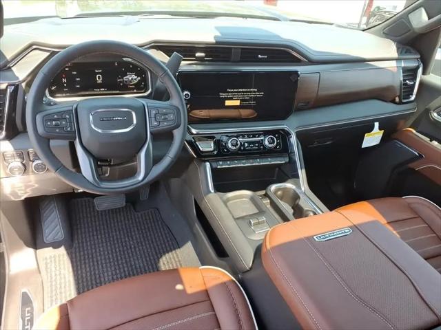 2026 GMC Sierra 2500HD Crew Cab, Standard Bed, Denali Ultimate, 4WD